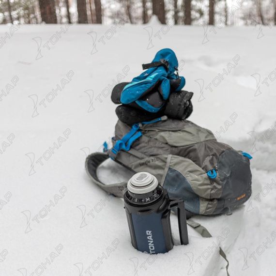 Термос TONAR 1700ML HS.TM-042  (крышка-кружка с ручк, доп.пл.чашка, скл.ручки, ремень)