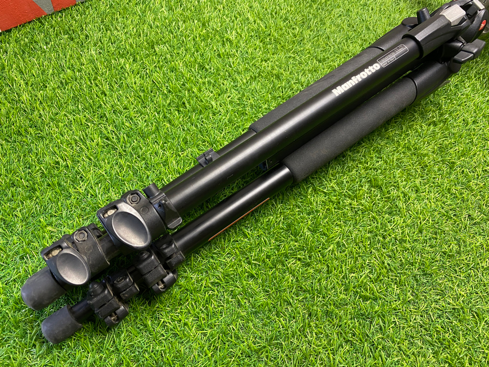 Manfrotto 190XPROB + 804RC2