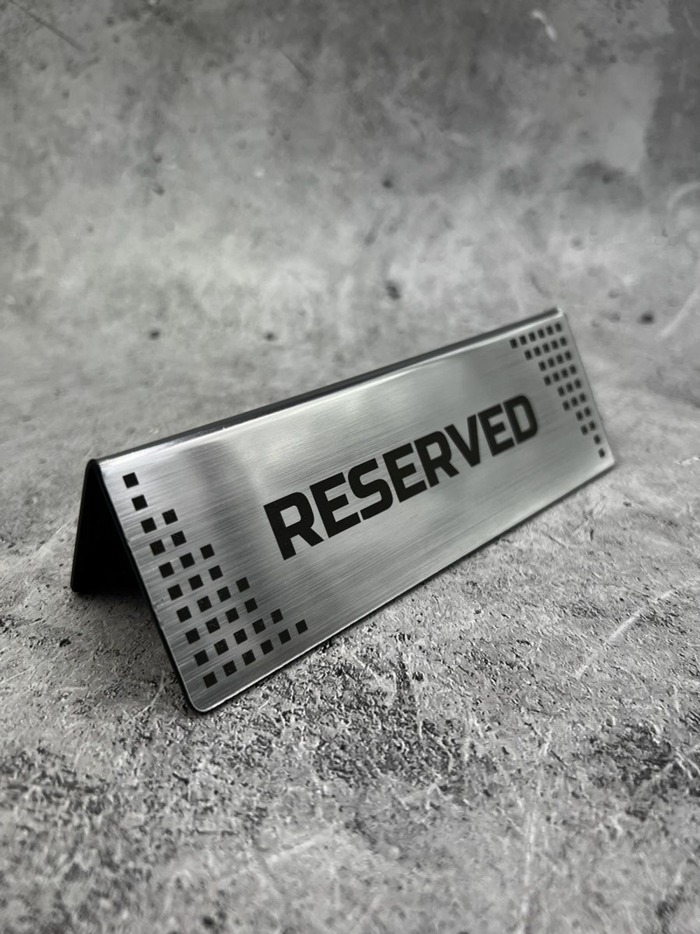 Табличка стол заказан настольная