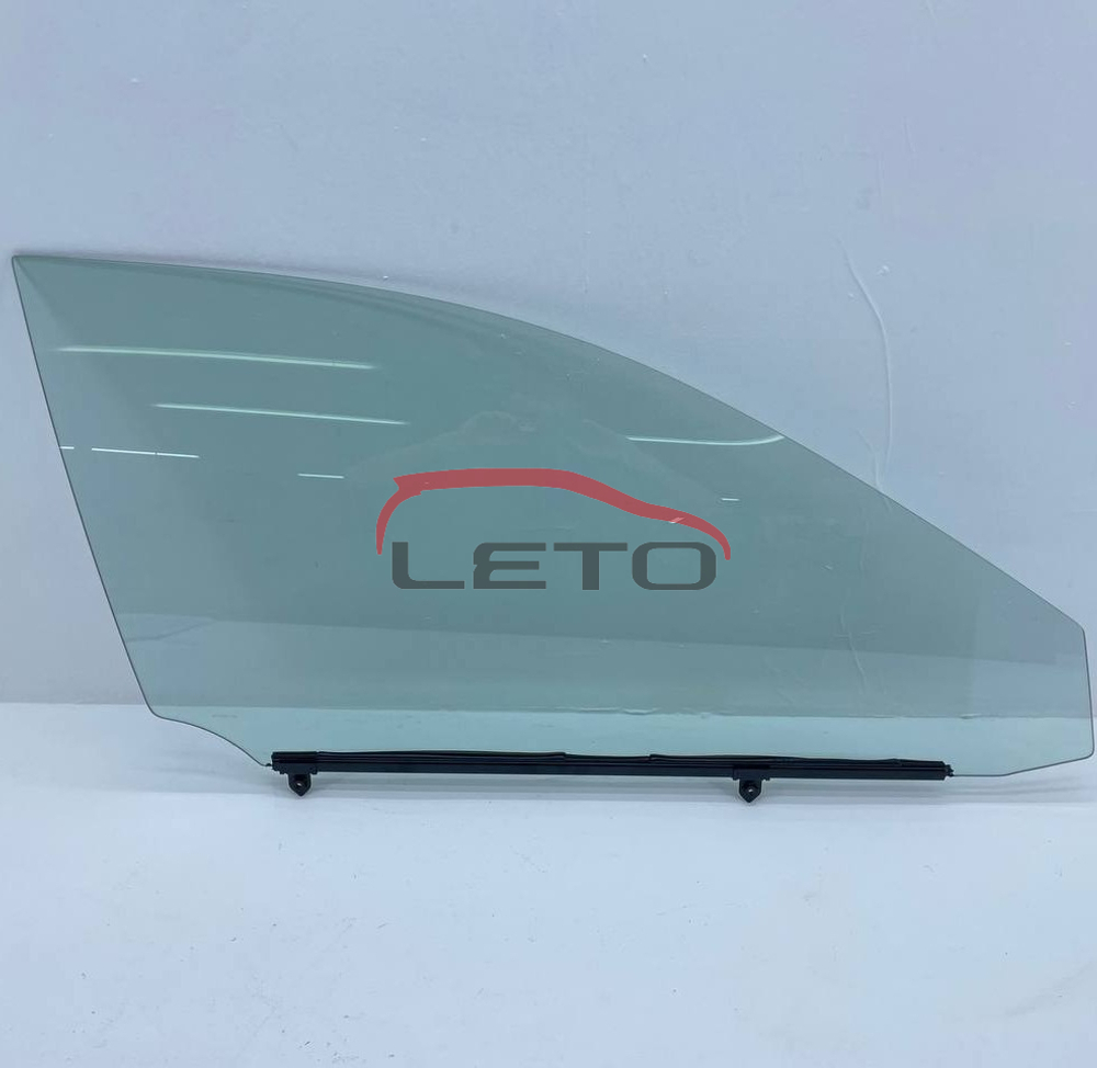 Стекло двери (двойное) (FR, RH) 68101-33181 6810133181