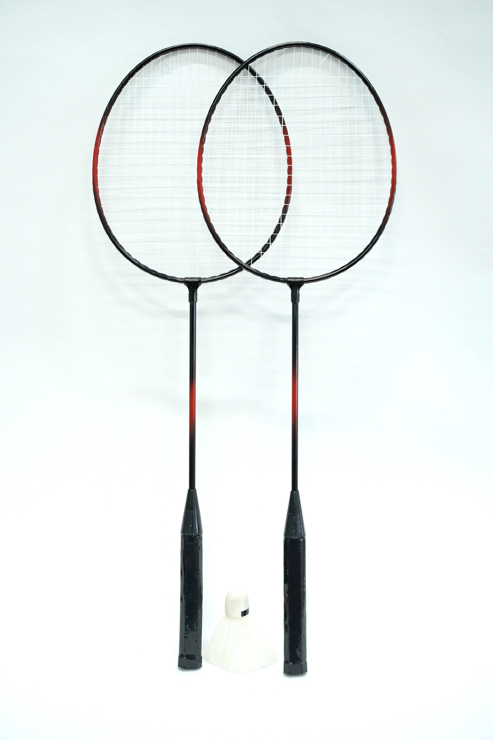 БАДМИНТОН BOYSCOUT 2 РАКЕТКИ ВОЛАНЧИК 61450