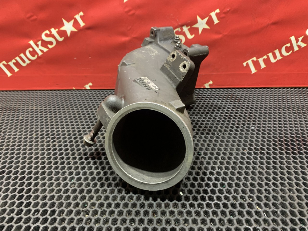 Патрубок интеркулера