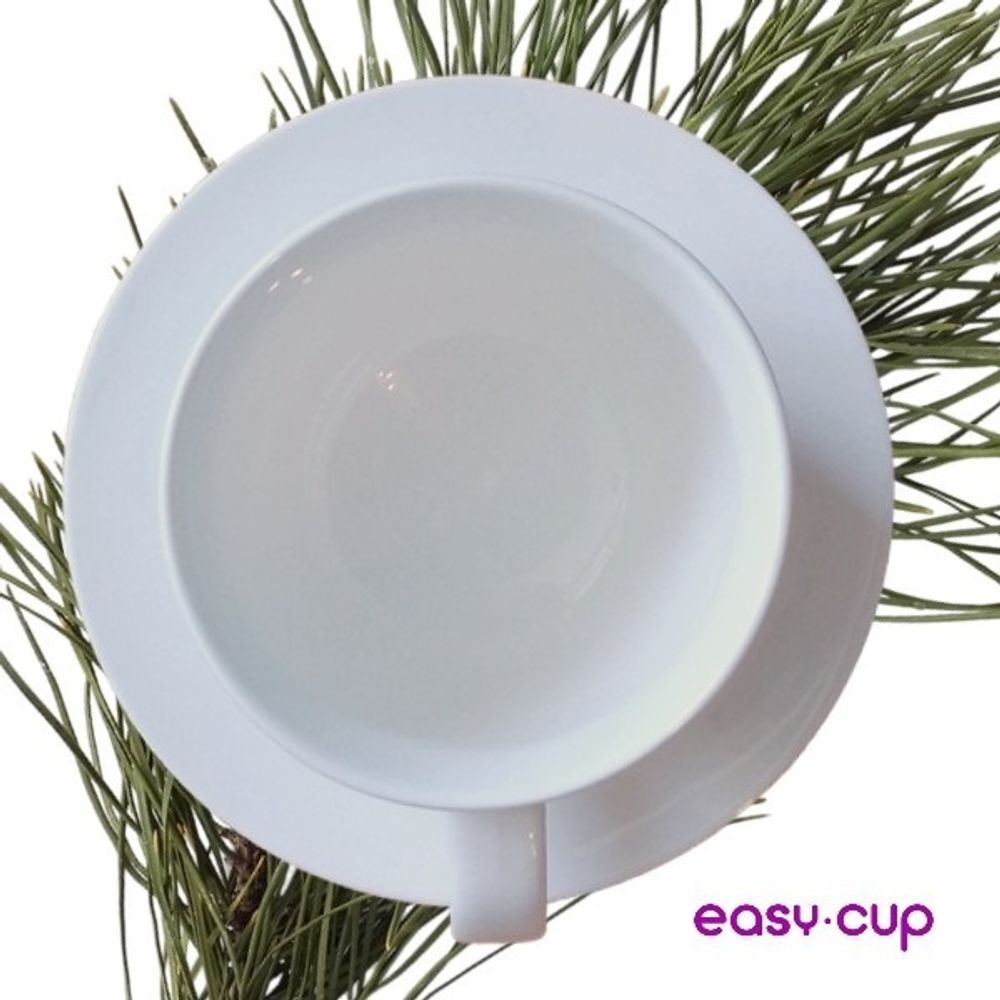 Чайная чашка из костяного фарфора: вид сверху