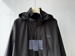 Двухсторонняя ветровка Prada