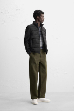 ZARA ОДНОТОННАЯ СТЕГАНАЯ КУРТКА, ЧЕРНЫЙ