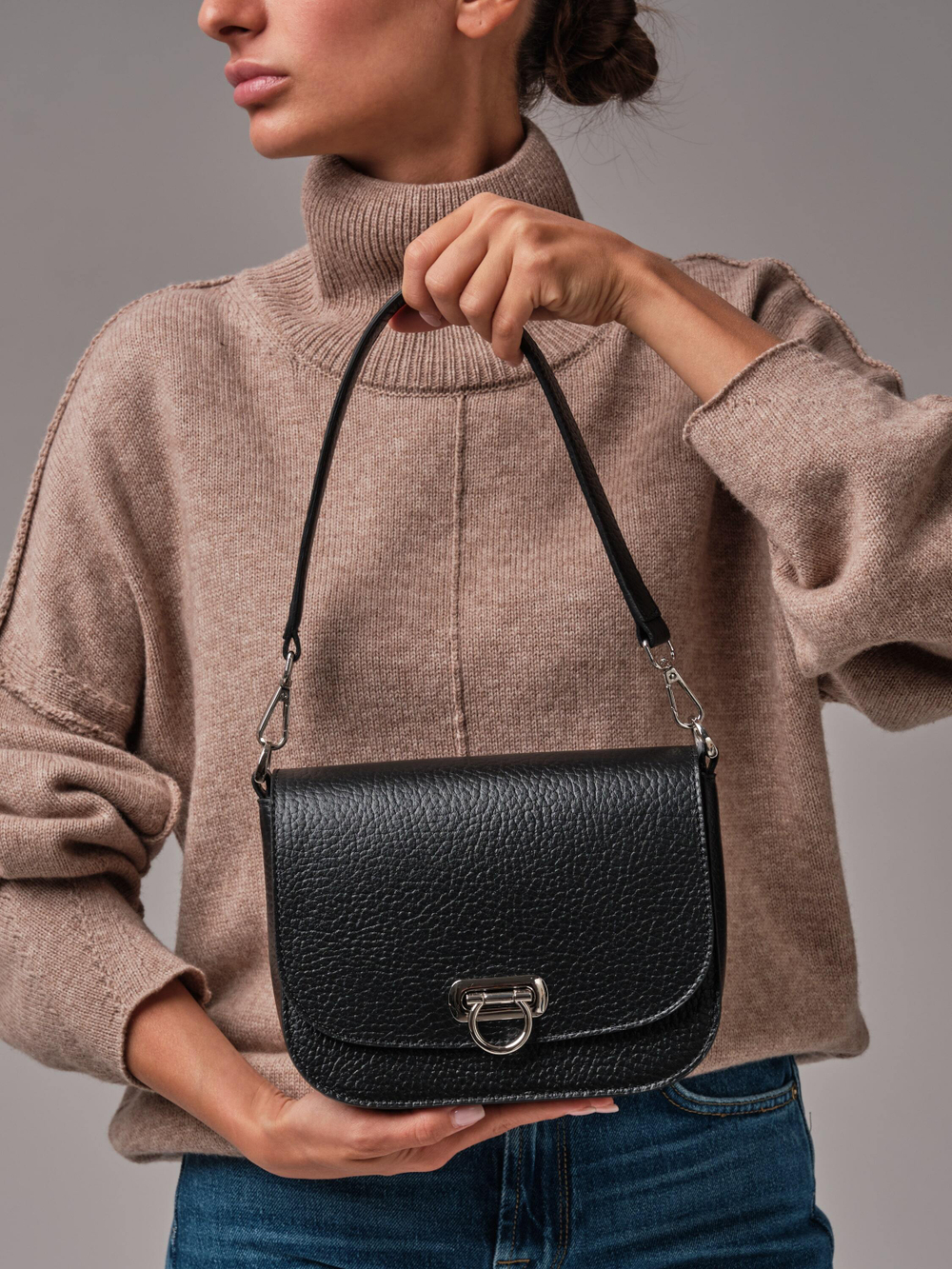 Сумка кожаная Azaro 30741 черный соло