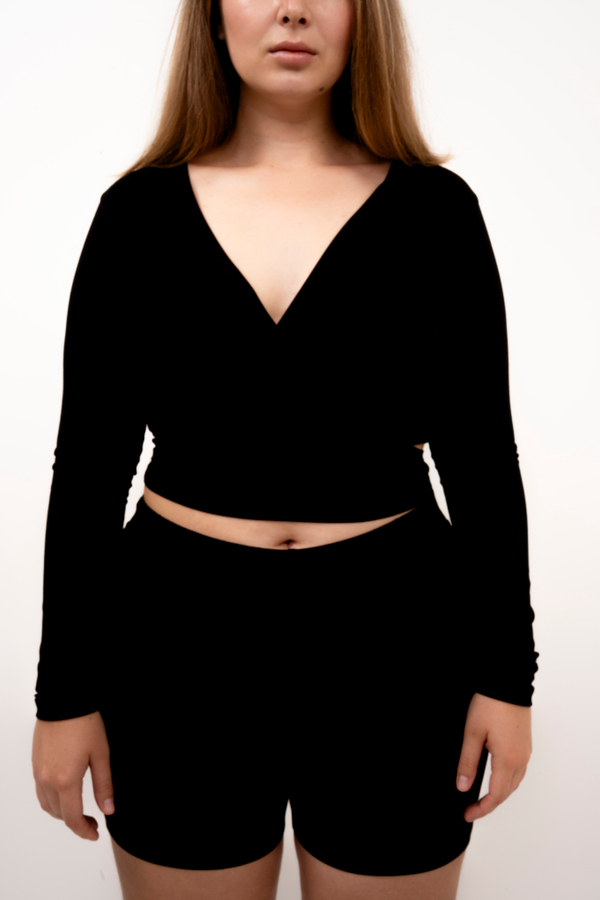 Короткие велосипедки 