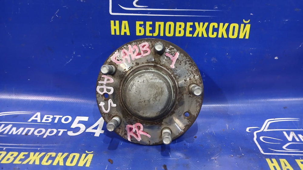 Ступица задняя левая MAZDA XEDOS 1993