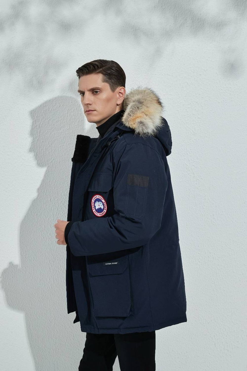 Темно-синяя пуховая парка Expedition Canada Goose премиум класса