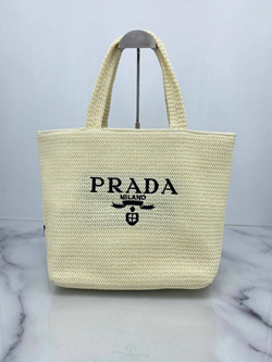 Сумка Prada