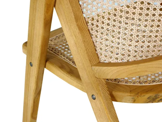 Стул обеденный из дерева и ротанга Sand