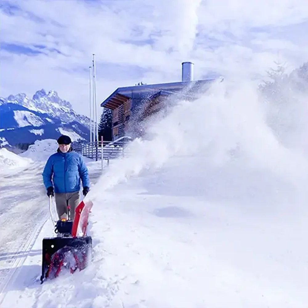 AL-KO SnowLine 560 ll снегоуборщик бензиновый 5.45 л.с. ковш 56 см, выброс 12 м, 5 вперед/2 назад 112933