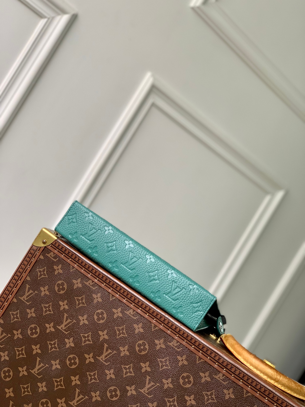 Louis Vuitton Pochette Voyage MM