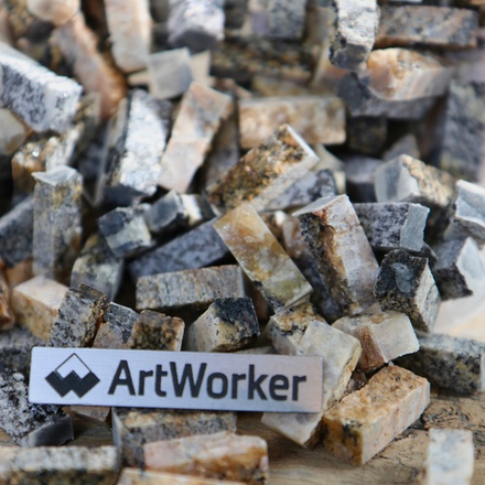 Колотый натуральный камень NS241, 350гр