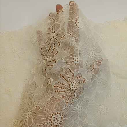 Кружево эластичное