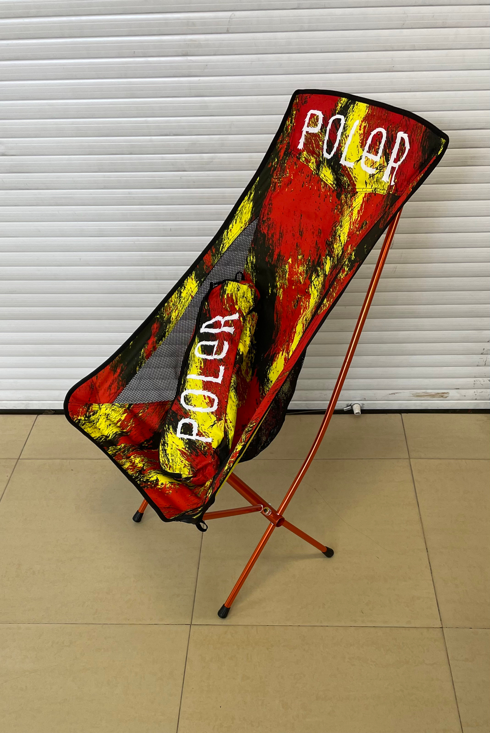 Кресло туристическое POLER STOWAWAY CHAIR - Fire red складное, высокая спинка, до 120 кг.