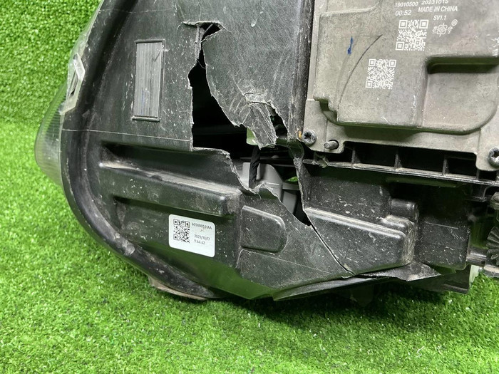 Фара правая Omoda C5 (2022-н.в.) LED