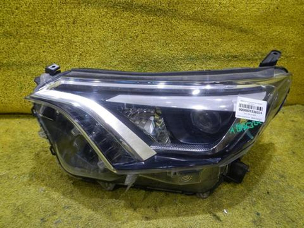 Фара левая Toyota Rav 4 CA40 (2015-2019) LED
