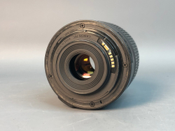 Canon 1100D + Kit 18-55mm, 26013 кадров пробега.