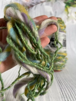 Трикотажная пряжа для вязания MORELINO толстая шишибрики