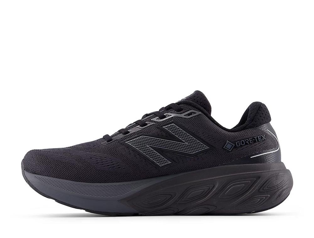 Кроссовки для бега мужские New Balance Fresh Foam X 880 v15 Gore-Tex Черные