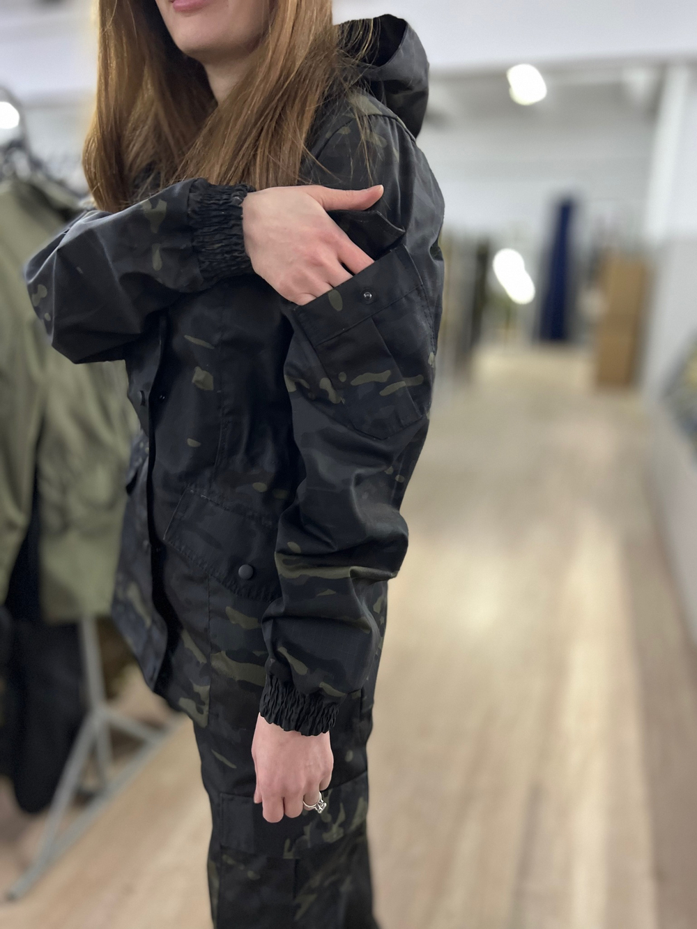 Женская горка Валькирия / весна лето / черный мультикам