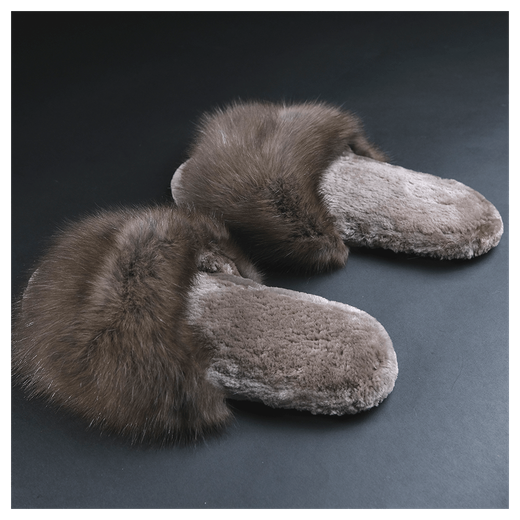 Тапки из меха «Собольи лапки»