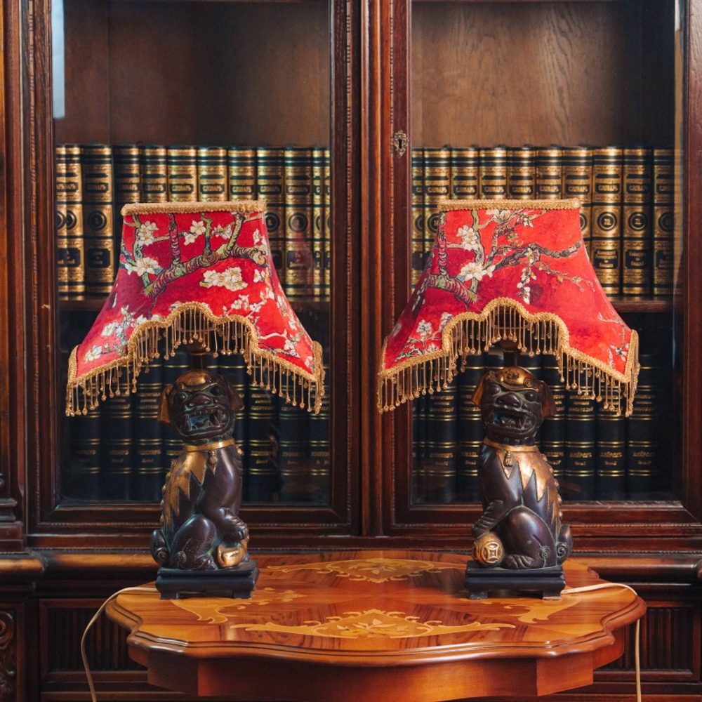 Пара настольных ламп с фигурами собак ФО (китайских львов-хранителей)