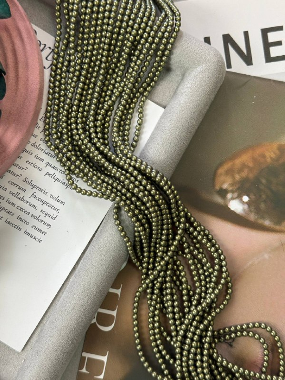 Жемчуг премиум 3 мм, матовый радужный хаки, нить 41 см