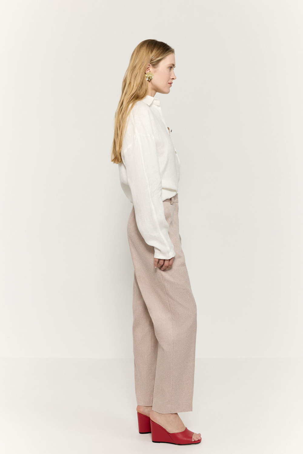 Брюки прямые укороченные изо льна