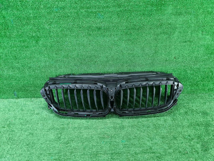 Решетка радиатора BMW 5er G30 (2017-2020)