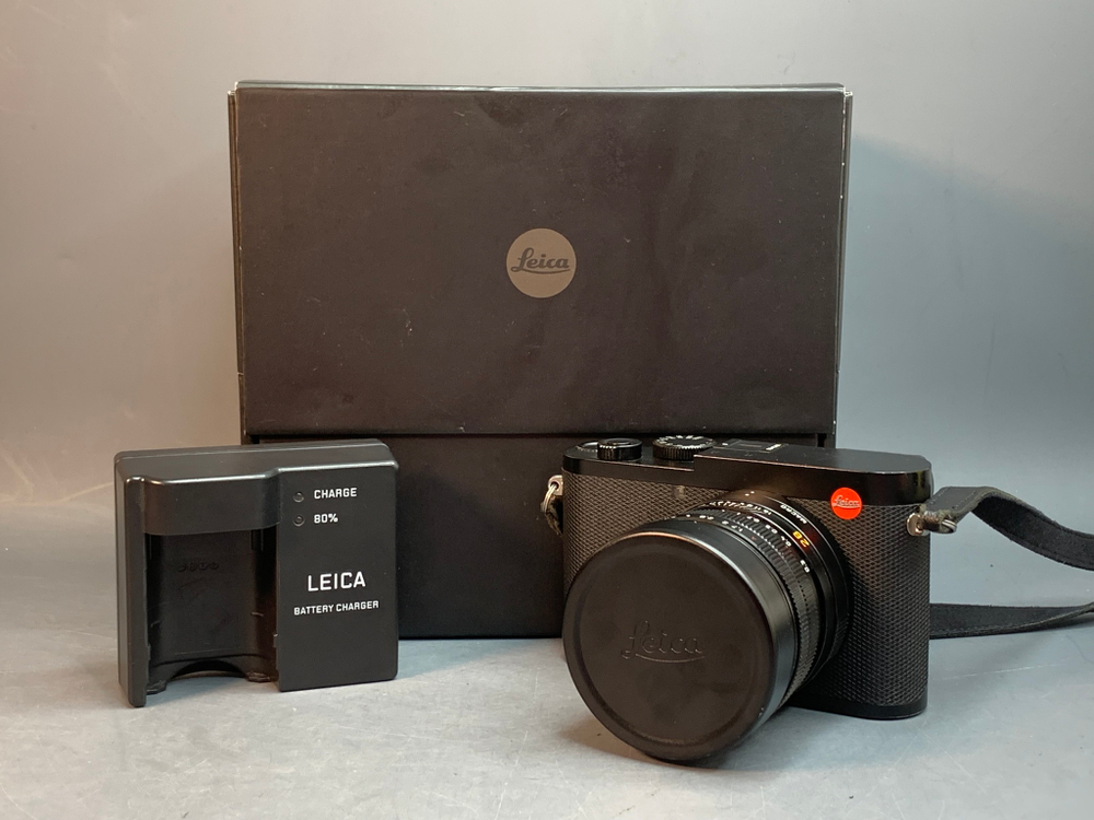 Leica Camera Q2