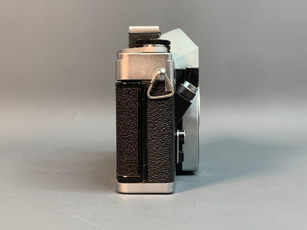 Praktica LTL + Carl Zeiss Jena DDR Tessar 2.8/50
