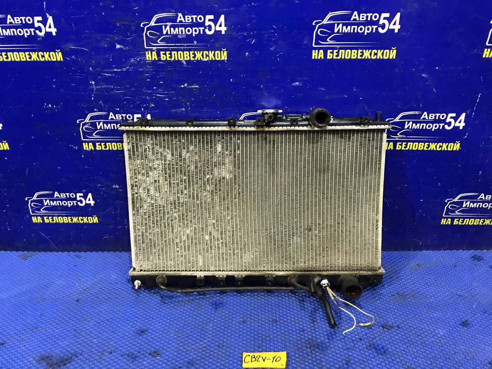 Радиатор двигателя MITSUBISHI LIBERO 1999