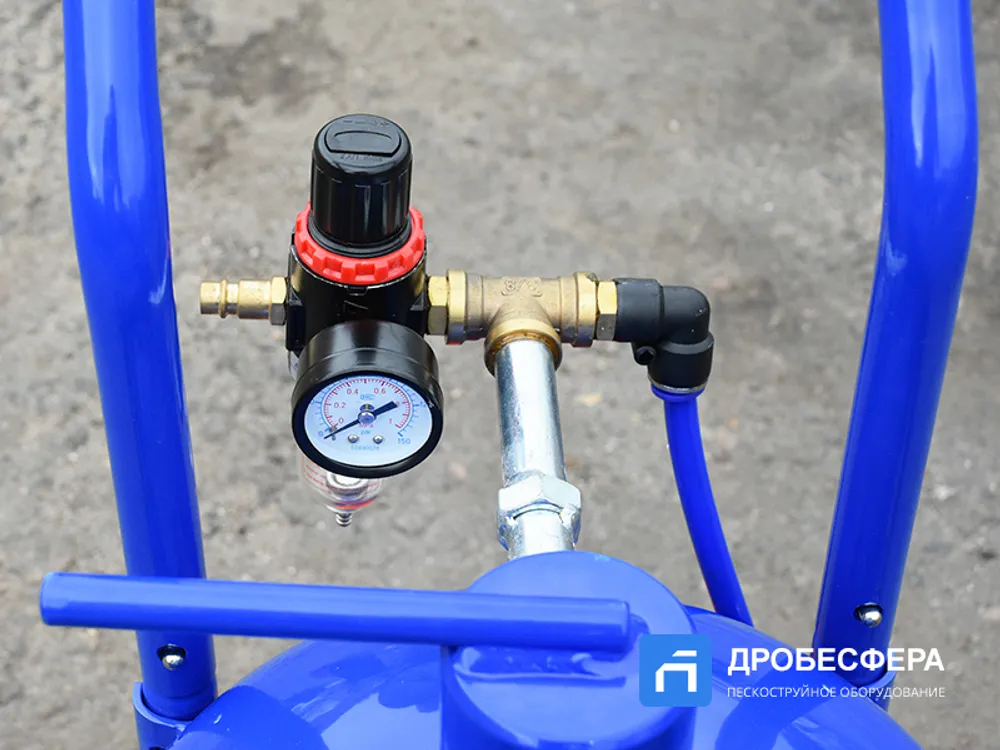 Пескоструйный аппарат 19л AE&T T06505