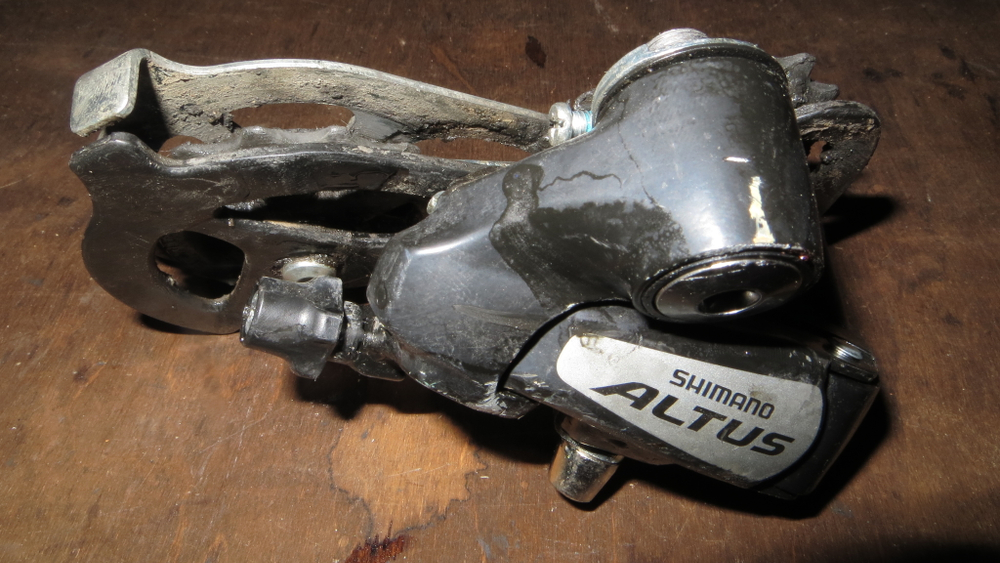 Переключатель задний shimano Altus RD-M310 8sp