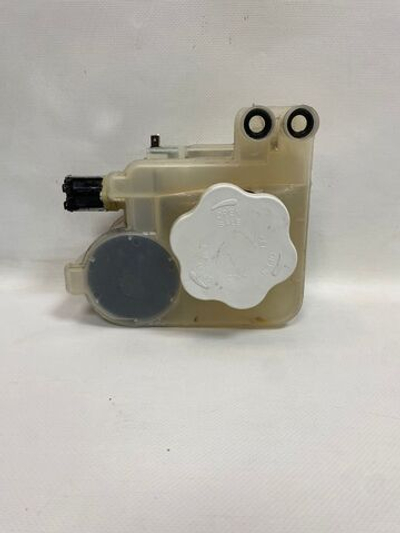 50.2 Бачок для соли посудомоечных машин Candy 49021358 б/у