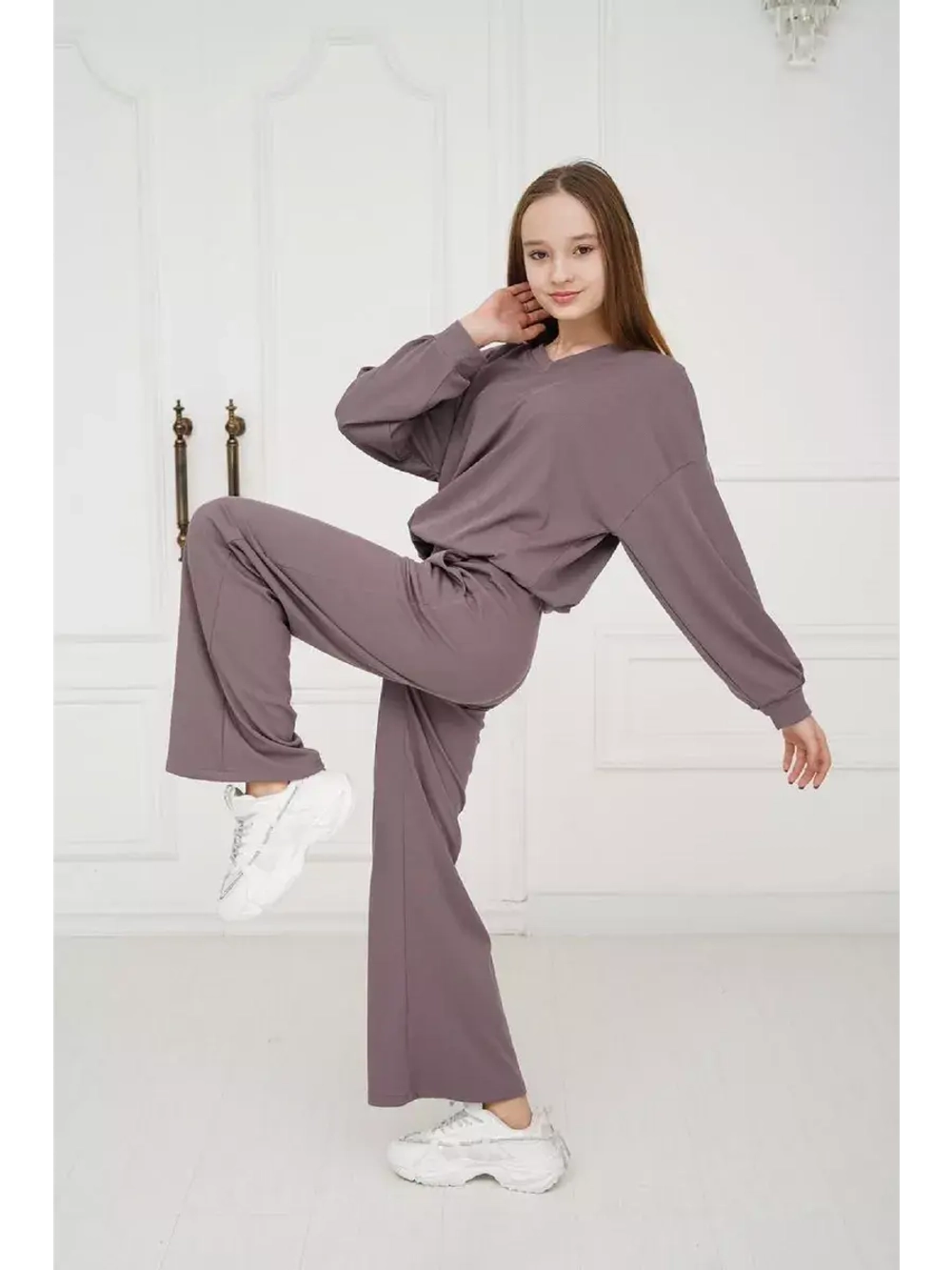 Костюм-лапша для девочки модный