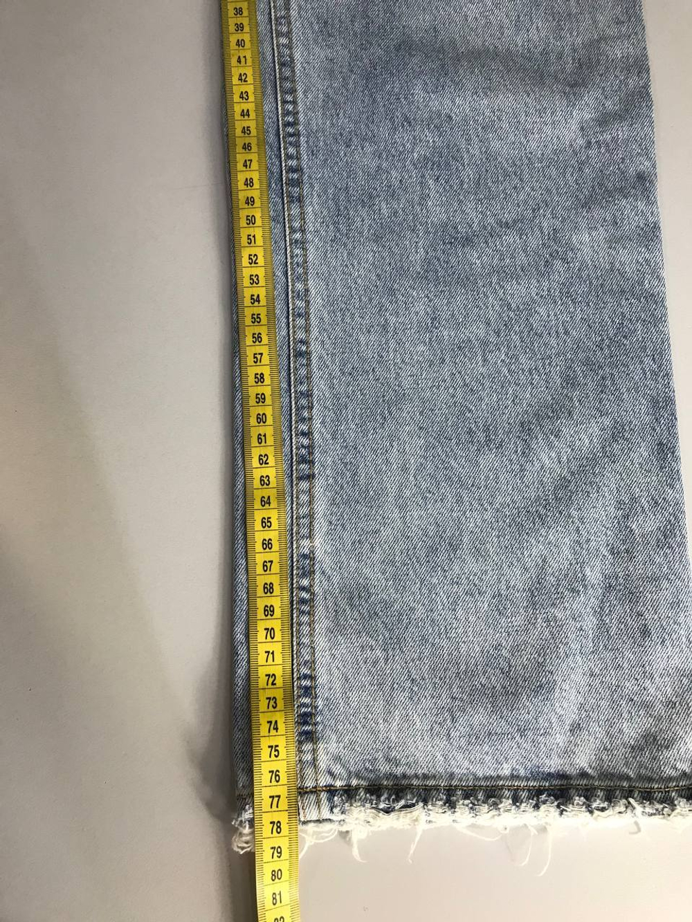 Джинсы Amour актуально цвета, маркировка М, визуально 46 размер