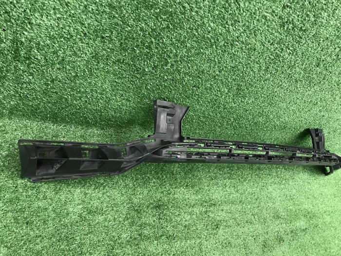 Кронштейн переднего бампера Mercedes S W223 20-нв