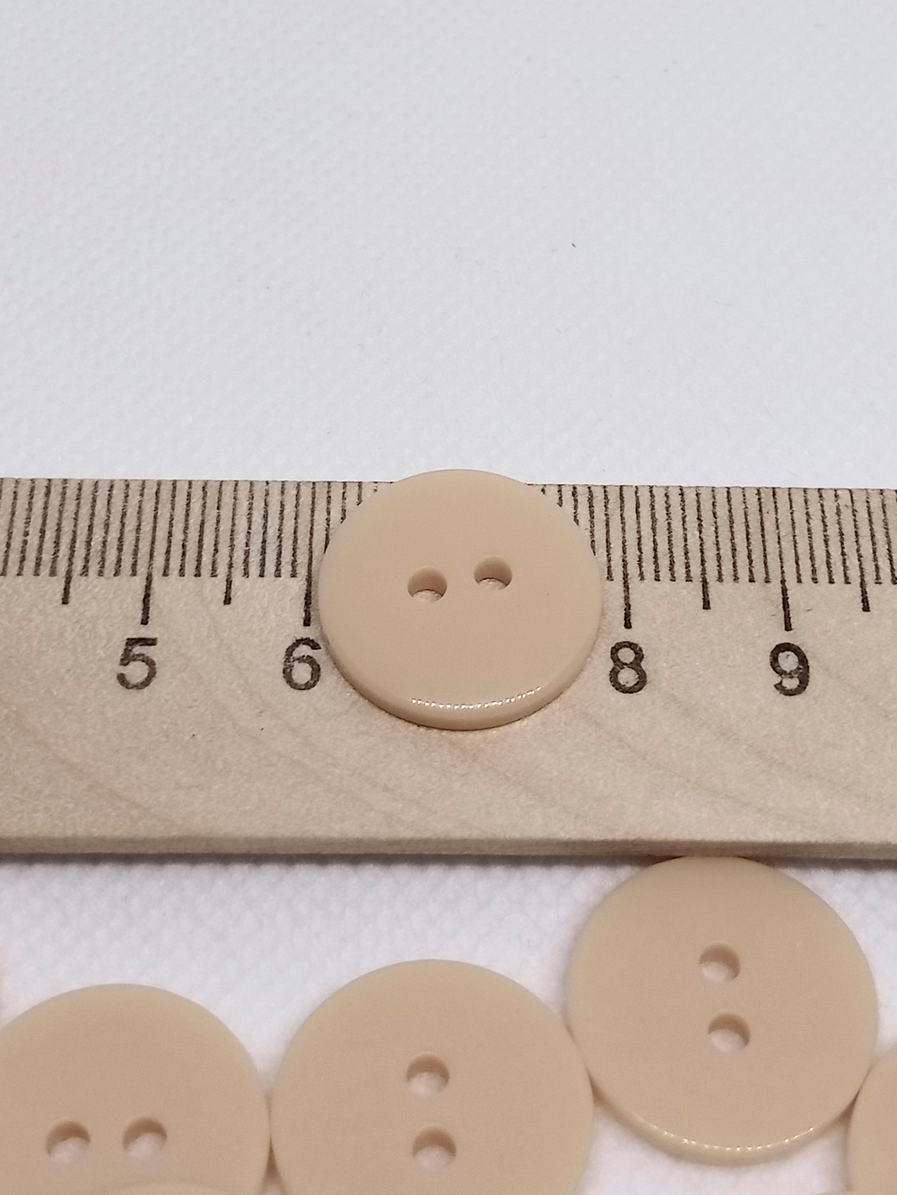 Пуговица 28L (18мм) 2 прокола, пластик, 1 шт