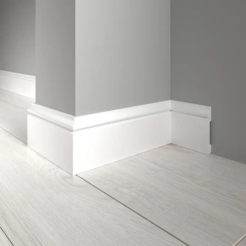 005-115 Напольный плинтус (79*13*2400мм)/24шт, шт