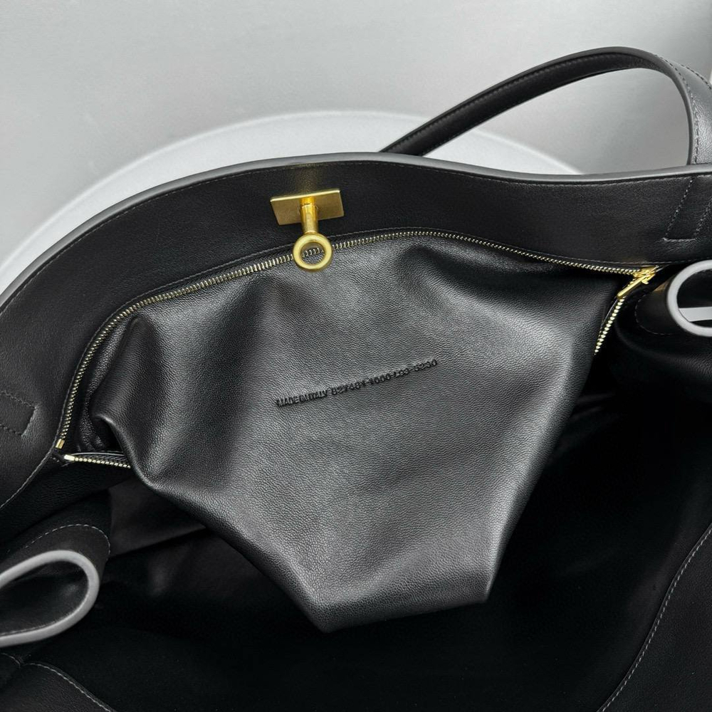 Сумка Balenciaga