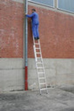 Двухсекционная  выдвижная лестница STABILO 2х15 (133328)