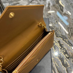 Saint Laurent WOC 19 cm