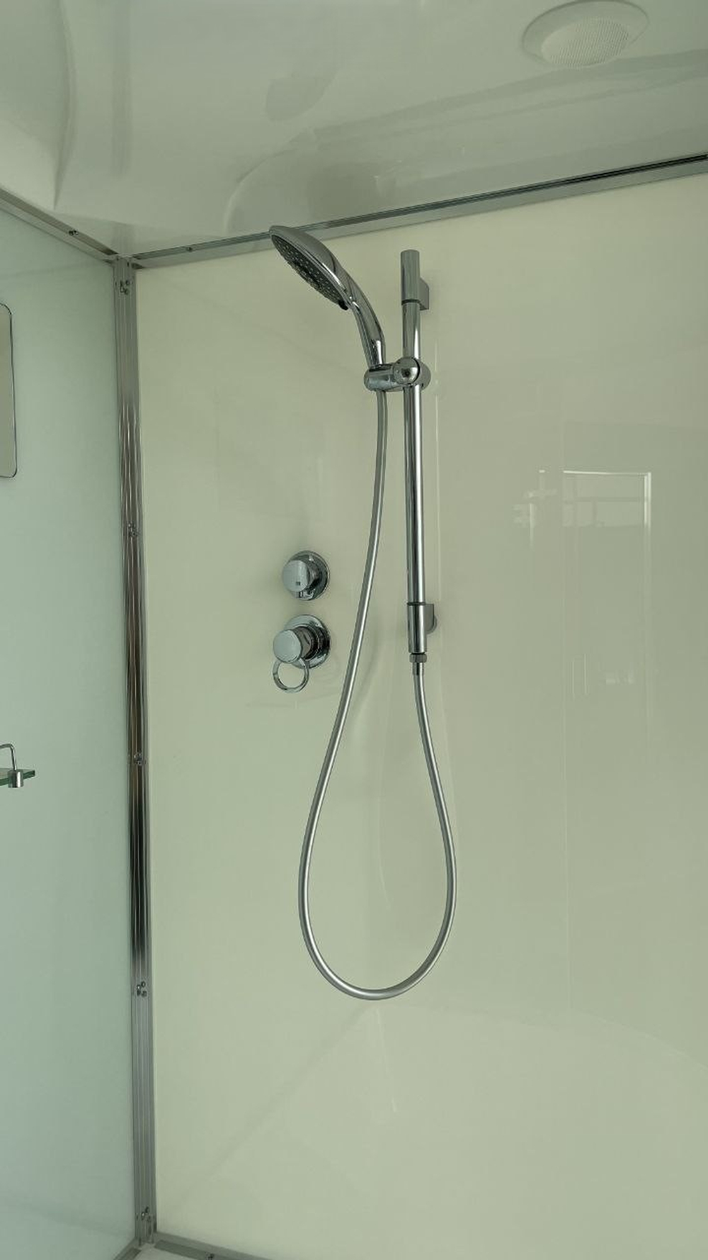 Душевая кабина AvaCan (АваКан) D512S LED R