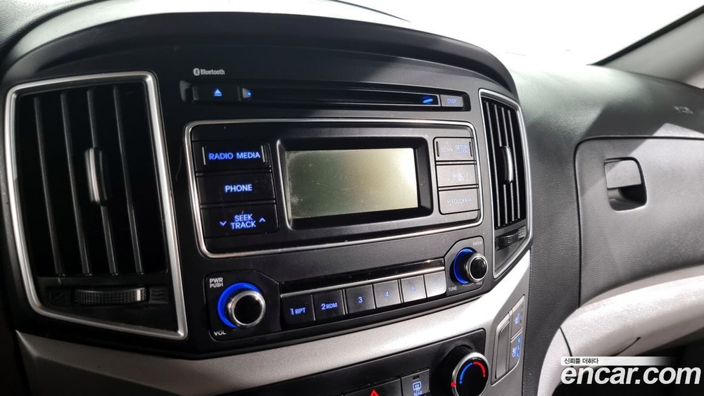 Hyundai The New Grand Starex Van 5인승 (04.2020)