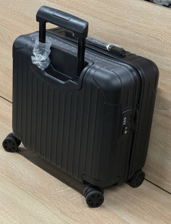 Дорожный чемодан Rimowa