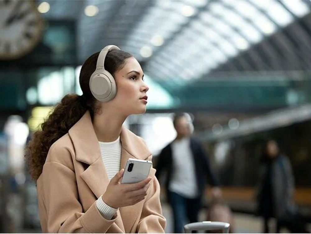 Беспроводные наушники Sony WH1000XM4, активное шумоподавление, серый