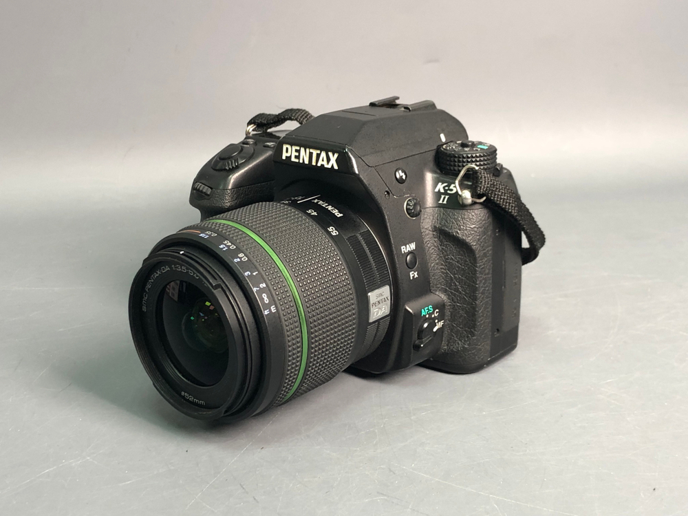 Pentax K-5 II kit 18-55mm 17.200 кадров